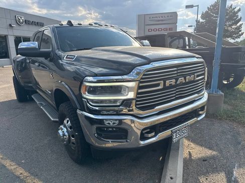 Used 2022 RAM 3500 Laramie AWD/4WD image 5
