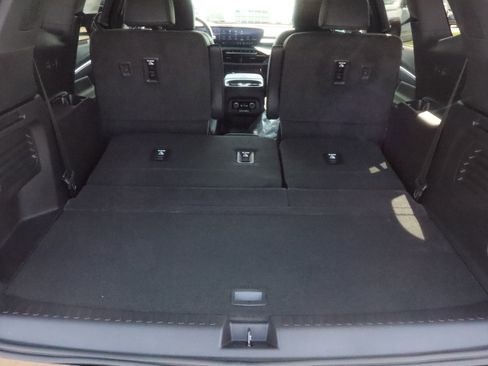 New 2026 Buick Enclave Sport Touring w/ Power Package image 16