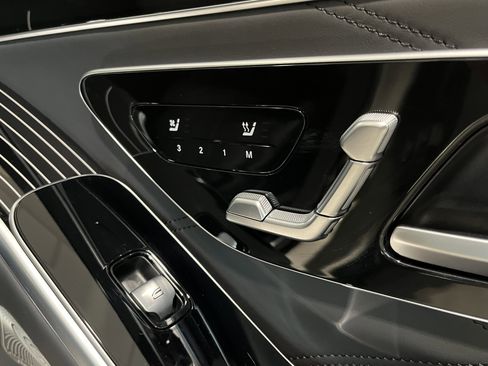 New 2025 Mercedes-Benz Maybach S 680 4MATIC image 19