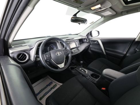 Used 2016 Toyota RAV4 XLE image 10