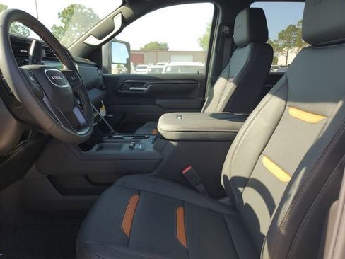 New 2026 GMC Sierra 2500 AT4 w/ AT4 Premium Plus Package AWD/4WD image 20