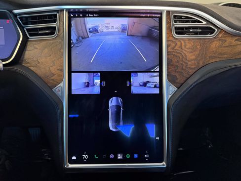 Used 2017 Tesla Model S 75D AWD/4WD image 13