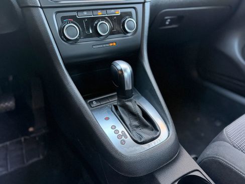 Used 2012 Volkswagen Golf 2-Door image 13