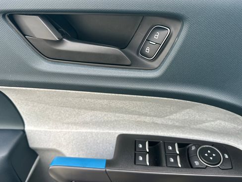 New 2026 Ford Maverick XLT image 10