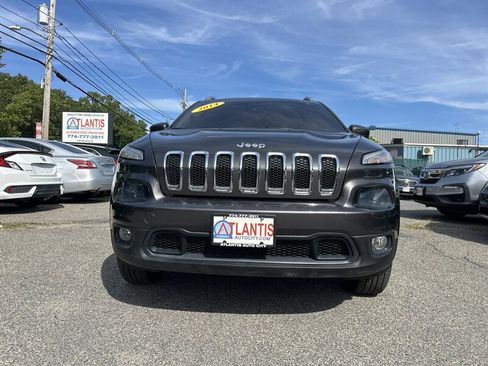 Used 2014 Jeep Cherokee Latitude w/ Comfort/Convenience Group AWD/4WD image 2
