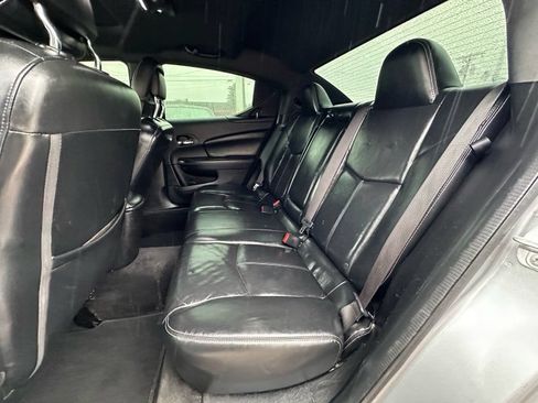 Used 2014 Dodge Avenger SXT w/ Sun/Sound Group FWD image 11