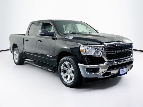 Used 2023 RAM 1500 Big Horn AWD/4WD image 3