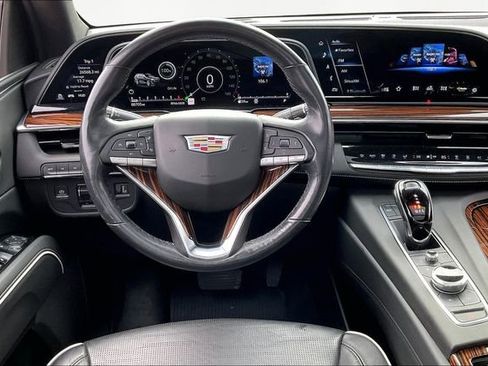 Used 2021 Cadillac Escalade Premium Luxury w/ Driver Assist Tech Package image 8