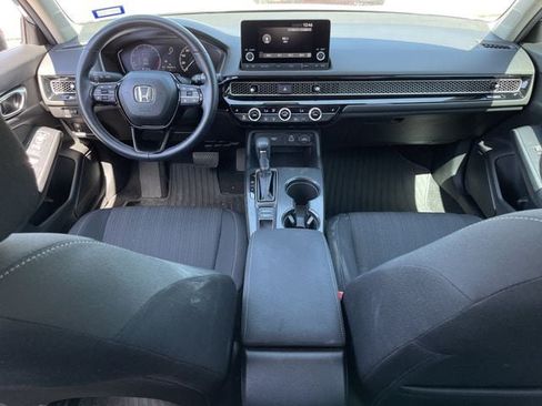 Used 2024 Honda Civic EX image 9