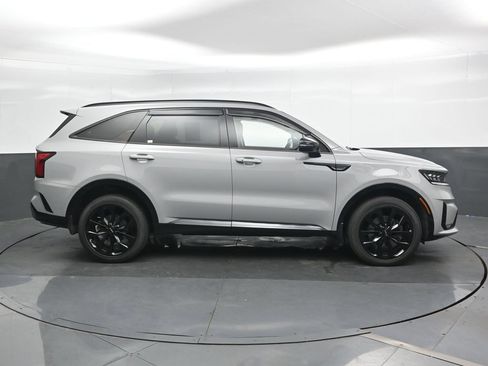Used 2023 Kia Sorento X-Line EX AWD/4WD image 3