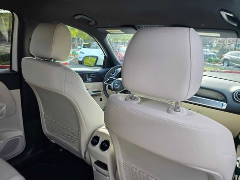 Used 2025 Mercedes-Benz GLB 250 image 16