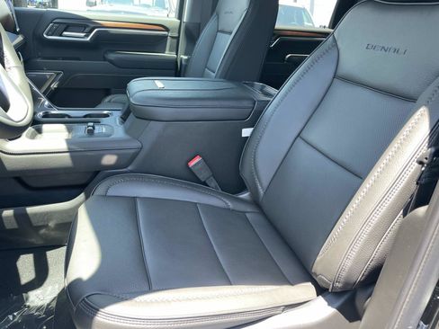 New 2026 GMC Sierra 2500 Denali w/ Max Trailering Package AWD/4WD image 23