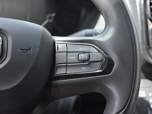 Used 2023 RAM ProMaster 3500 w/ Driver Convenience Group image 17