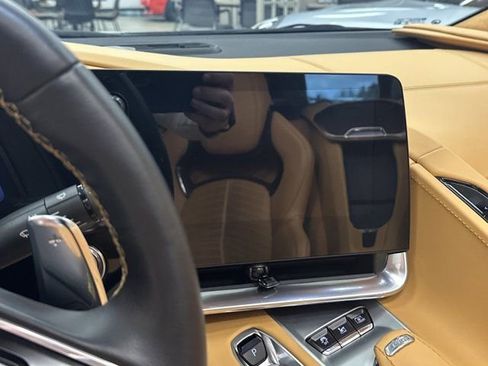 Used 2021 Chevrolet Corvette Stingray Premium Cpe w/ Z51 Performance Package image 21