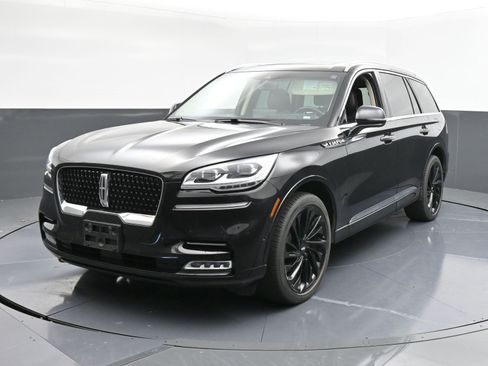 Used 2022 Lincoln Aviator Reserve w/ Equipment Group 201A image 4