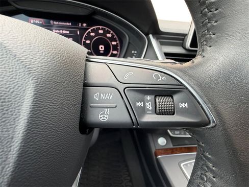 Used 2018 Audi Q5 2.0T Premium Plus w/ Premium Plus Package image 24