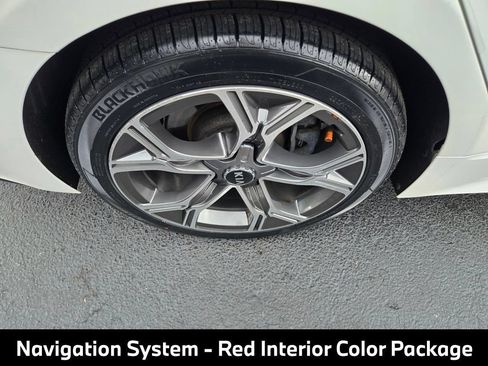 Used 2021 Kia Stinger GT-Line w/ Sun & Sound Package RWD image 13