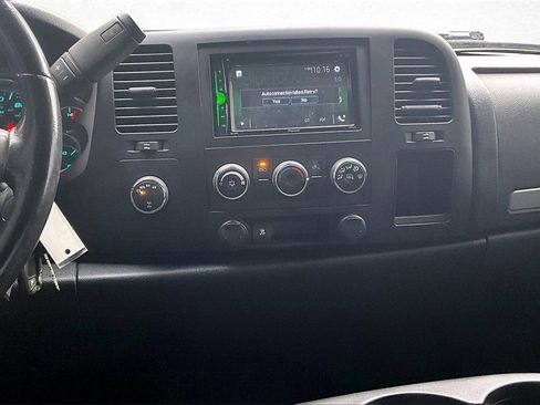 Used 2010 Chevrolet Silverado 1500 LT w/ Power Pack Plus image 9