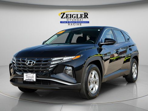 Certified 2023 Hyundai Tucson SE FWD image 3
