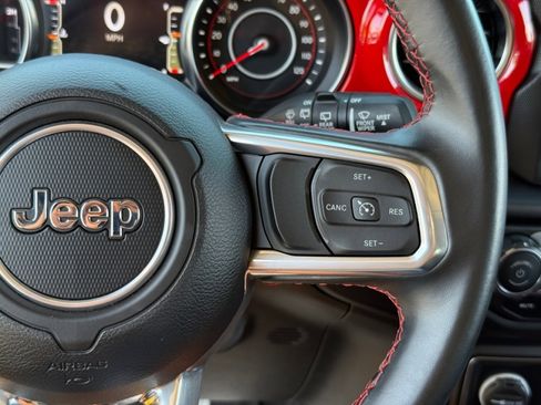 Used 2021 Jeep Wrangler Unlimited Rubicon w/ Dual Top Group image 24