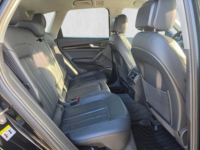 Used 2018 Audi Q5 2.0T Premium AWD/4WD image 12