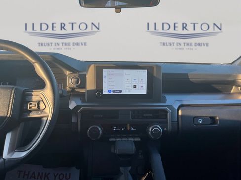 Used 2025 Toyota 4Runner SR5 image 13