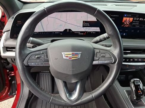 Certified 2024 Cadillac XT4 Premium Luxury AWD/4WD image 15