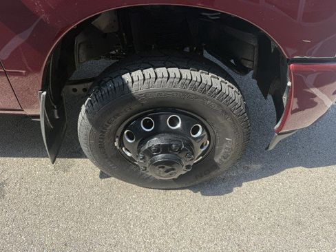 Used 2021 RAM 3500 Big Horn w/ Night Edition AWD/4WD image 15