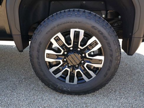 New 2026 GMC Sierra 3500 Denali Ultimate AWD/4WD image 38