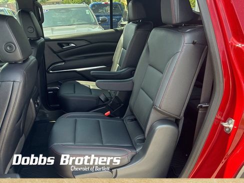 Used 2025 Chevrolet Traverse Z71 w/ Enhanced Driving Package AWD/4WD image 14