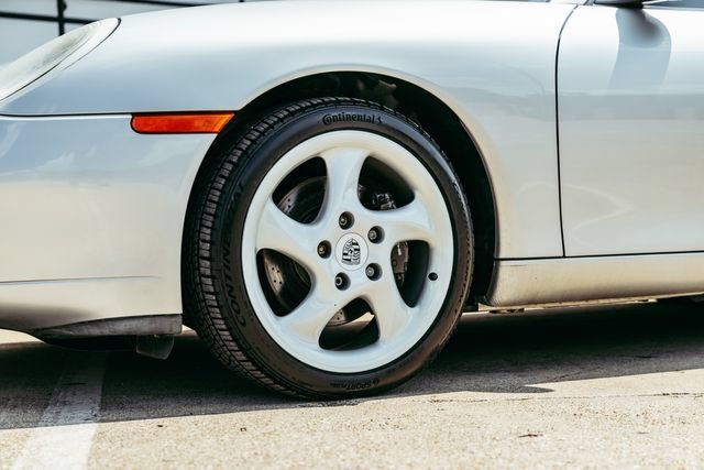 Used 2000 Porsche 911 Carrera RWD image 44