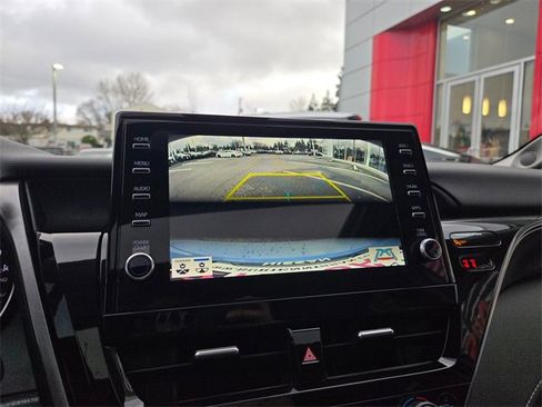 Used 2024 Toyota Camry XSE image 25