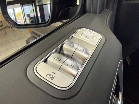 New 2026 Mercedes-Benz G 63 AMG 4MATIC image 11