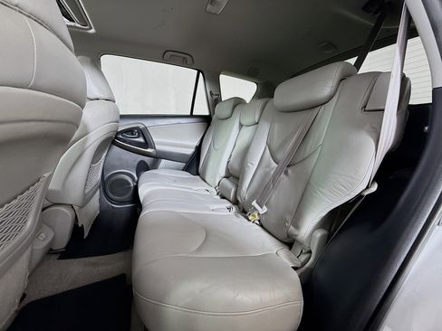 Used 2009 Toyota RAV4 Limited AWD/4WD image 22