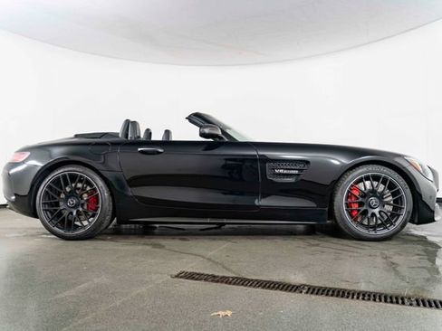 Used 2018 Mercedes-Benz AMG GT C image 9