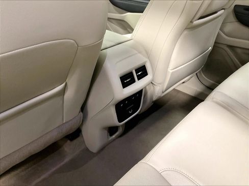 Used 2024 GMC Terrain Denali w/ Denali Premium Package image 28