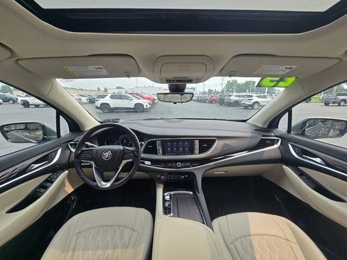 Used 2023 Buick Enclave Avenir w/ Avenir Technology Package AWD/4WD image 21