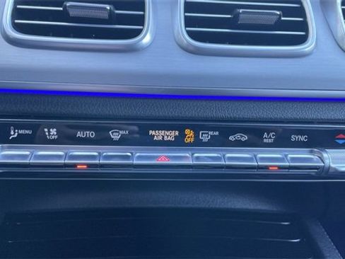 Used 2024 Mercedes-Benz GLS 450 GLS 450 image 19