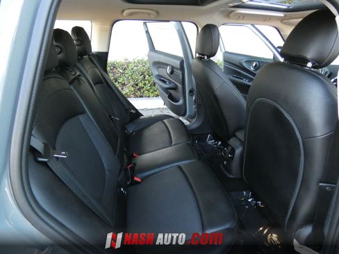 Used 2017 MINI Cooper Clubman FWD image 34