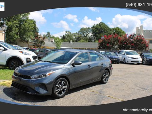 Used 2024 Kia Forte LXS FWD image 1