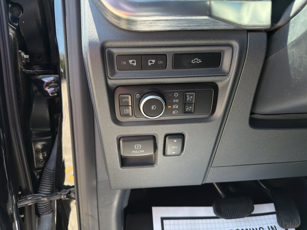 Used 2023 Ford F150 Lariat w/ Equipment Group 502A High AWD/4WD image 12