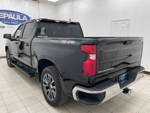 Used 2022 Chevrolet Silverado 1500 LT AWD/4WD image 20