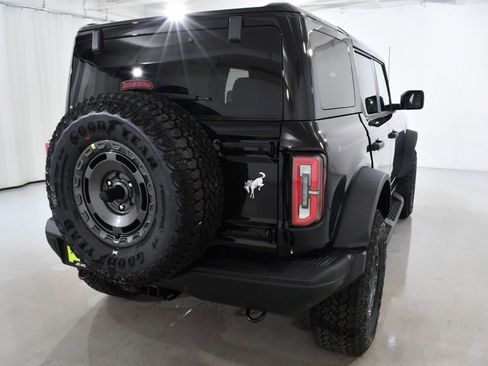 New 2025 Ford Bronco Badlands image 12