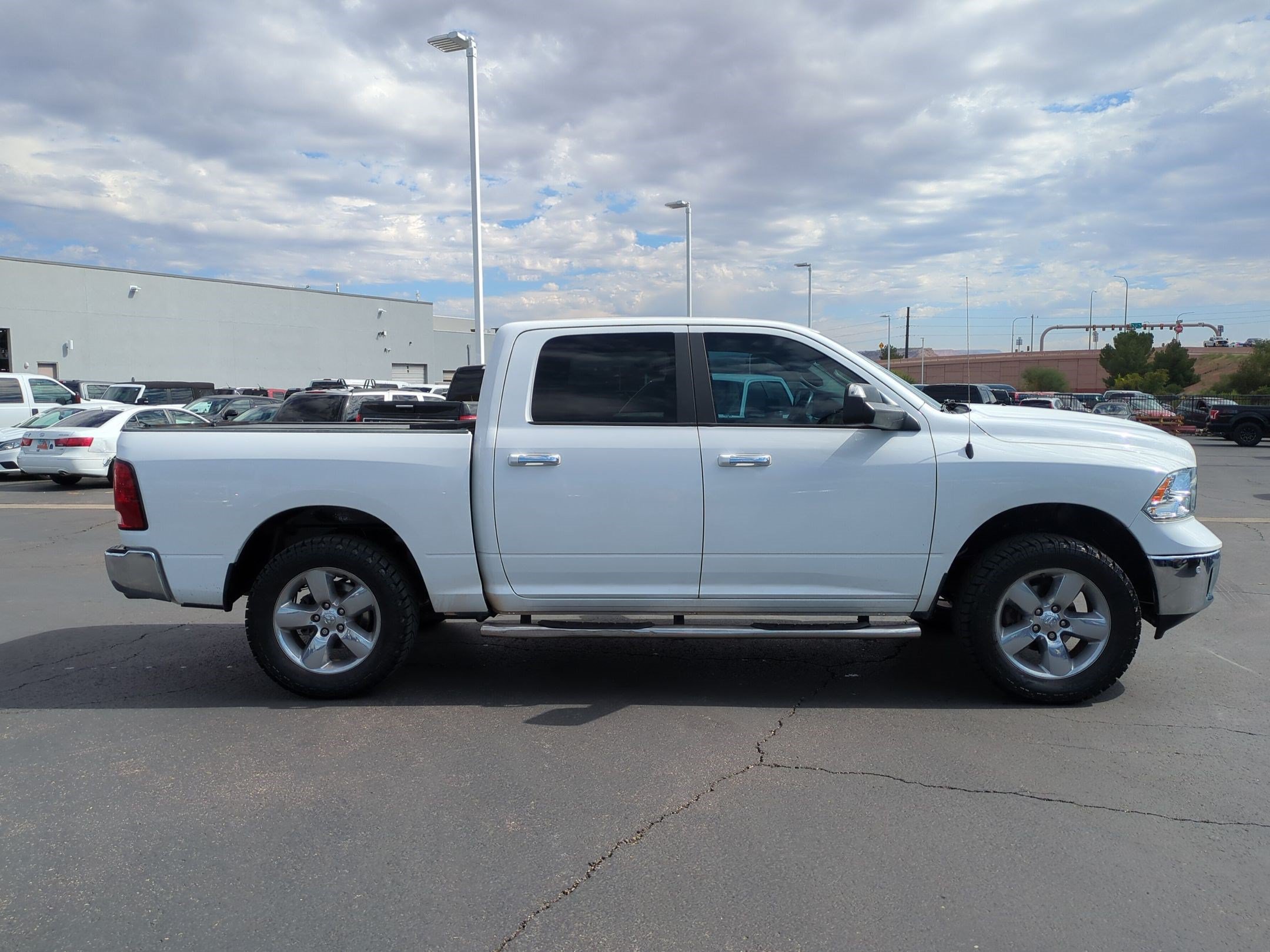 Used 2017 RAM 1500 Big Horn AWD/4WD image 2