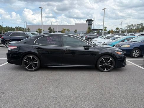 Used 2019 Toyota Camry XSE FWD image 2