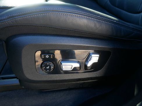 Used 2021 BMW X5 M50i w/ Dynamic Handling Package image 16