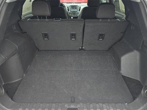 Used 2024 Chevrolet Equinox LT image 12