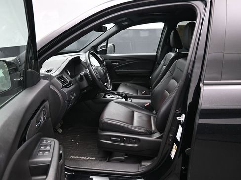 Used 2023 Honda Ridgeline Black Edition image 9