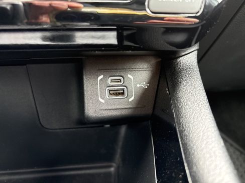 Used 2023 Jeep Compass Trailhawk image 19