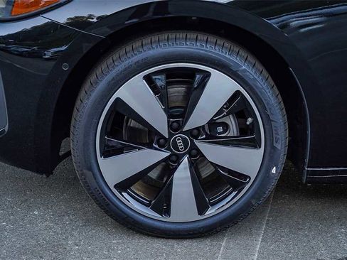 New 2025 Audi A5 2.0T Premium image 10